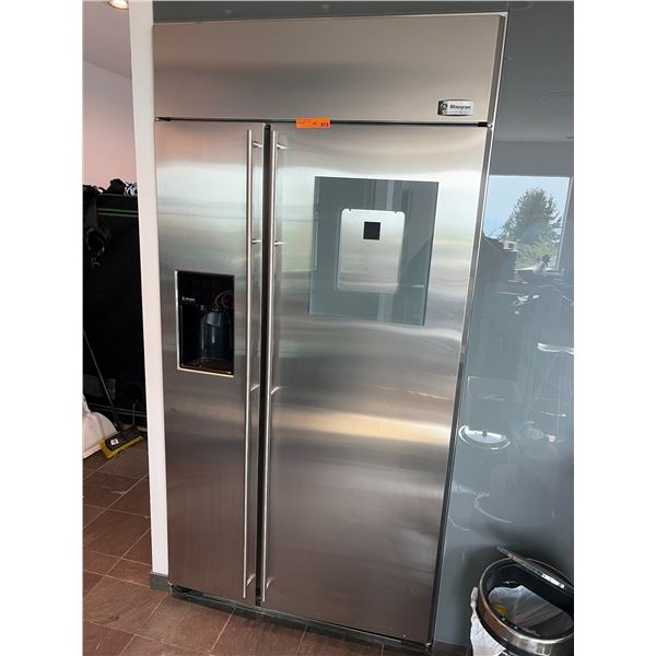 GE Monogram Stainless Steel Built-in Side-by-Side Refrigerator & Freezer