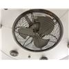 Image 2 : Round Flush-Mount Ceiling Fan with Integrated Light Fixture