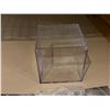 Image 2 : Box of Clear Acrylic Cube Containers