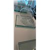 Image 3 : Shelf Top of Assorted Laboratory Glassware