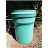 Image 1 : Large Teal Plastic Storage Bin