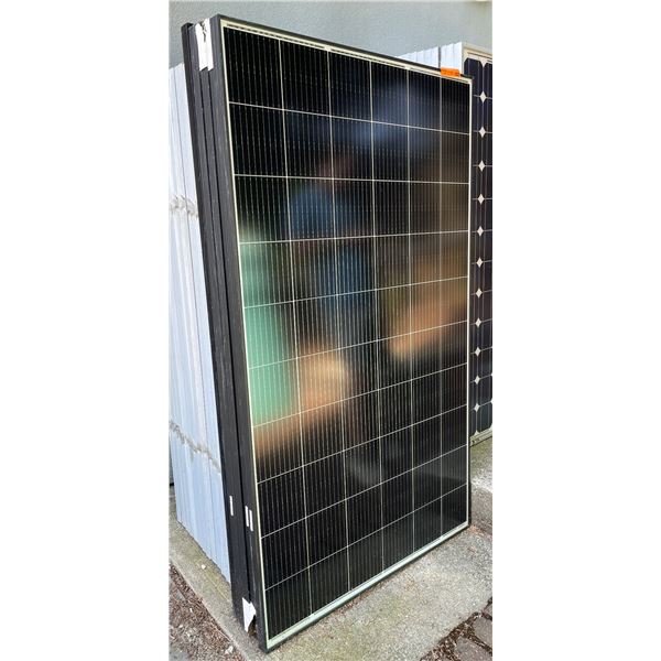Group of 5 TRUEPOWER TPW60-330 Solar Panels
