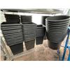 Image 5 : Shelf lot of Various Planters w/Grower light
