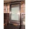 Image 3 : L2 - Group of Window Panels