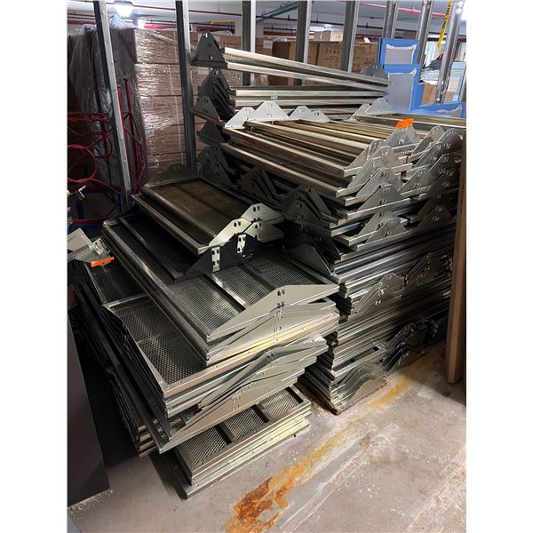 L2 - Large Lot of Steel Wire Mesh Shelves