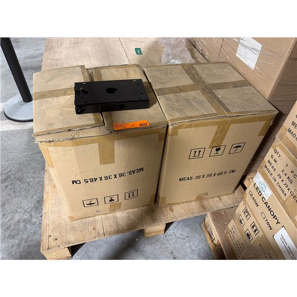 L2 - BNIB Box of 2 Full of Black Steel Hinged Support Bracket