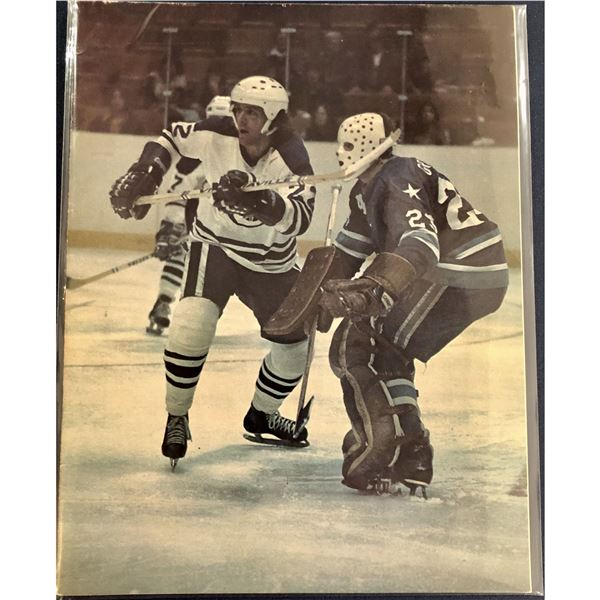 1975-76 WHA GAME PROGRAM - CLEVELAND CRUSADERS vs INDIANAPOLIS RACERS