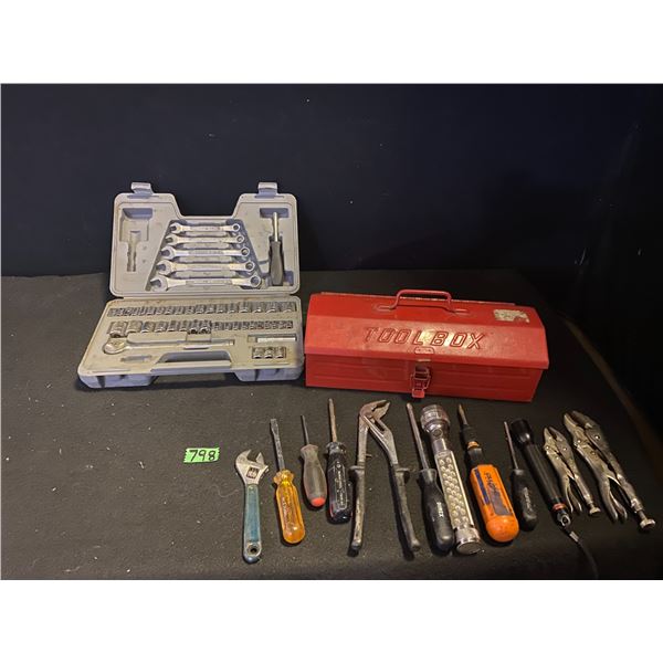 Lot of hand tools, socket set and metal tool box