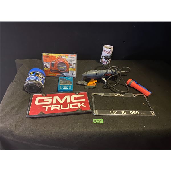 Assorted lot with Ryobi sander, drill bits, measuring tape and more