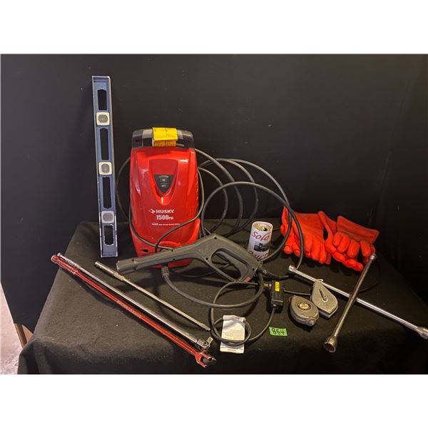 Huskey brand power washer and hand tools