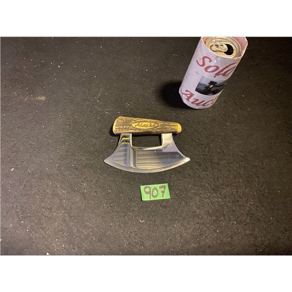 Vintage souvenir Alaskan ulu knife