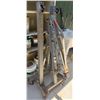Image 1 : Evercraft Hydraulic Engine Hoist 2-Ton Capacity