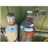 Image 2 : Qty 2 Nitrogen Tanks w/ 1 Dual-Gauge Regulator
