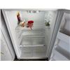 Image 9 : Frigidaire FFTR1814WW2  Top Freezer Refrigerator (contents not included)