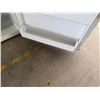 Image 8 : Frigidaire FFTR1814WW2  Top Freezer Refrigerator (contents not included)