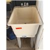 Image 1 : E.L. Mustee & Sons Utilatub Single Basin Utility Sink 24" x 17.5" x 10"H (basin depth)