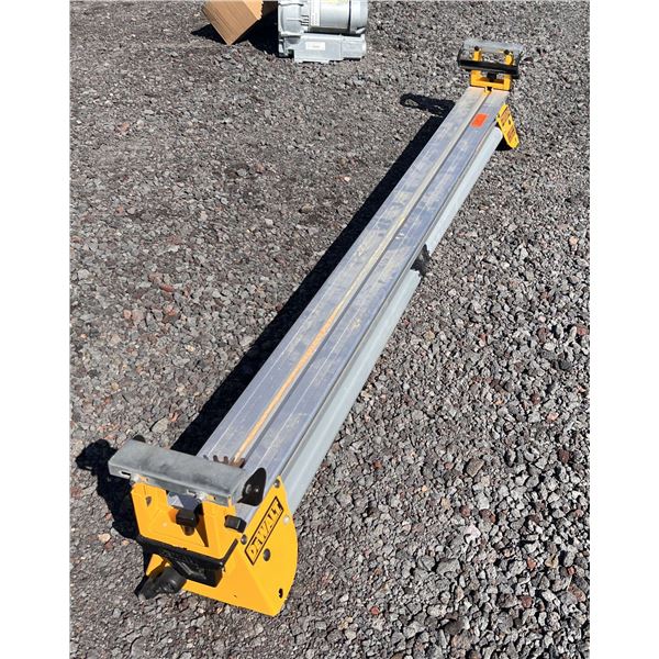 DeWalt DWX723 Heavy Duty Miter Saw Stand