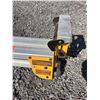 Image 2 : DeWalt DWX723 Heavy Duty Miter Saw Stand