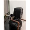Image 2 : Water Softener System (works)