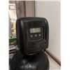 Image 3 : Water Softener System (works)