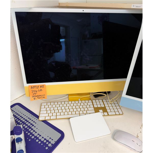 Apple M1 Computer 256 GB w/ 24" Monitor & Keyboard