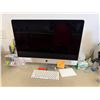 Image 1 : Apple iMac w/ Aluminum Stand & Wireless Keyboard