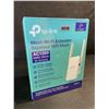 Image 1 : TP-Link AC1200 Mesh Wi-Fi Extender/WiFi Booster - Works with Any WiFi Router - New Sealed!