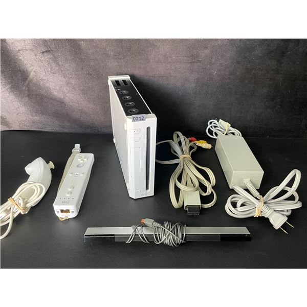 Nintendo Wii Console with Cords/Controllers/Sensor Bar (Used) Tested (Powers On/Works/Reads Discs!)