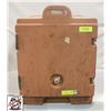 Image 1 : CAMBRO POLY INSULATED FOOD PAN TRANSPORT