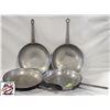 Image 1 : FOUR 10" ALUMINUM COMMERCIAL FRYING PANS