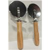 Image 4 : TWO NEW 4" COMMERCIAL PIZZA CUTTERS - JR7400
