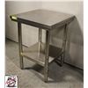 Image 2 : S/S WORK TABLE W/ UNDERSHELF