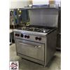 Image 2 : VULCAN 6-BURNER NG RANGE W/ OVERSHELF