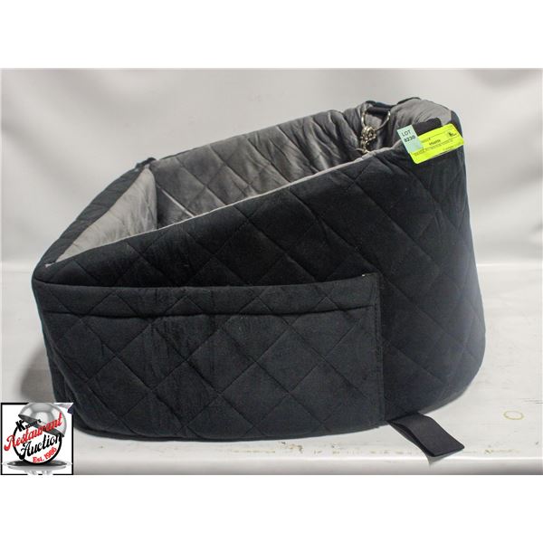 SMALL PET BED FOR VEHICLE