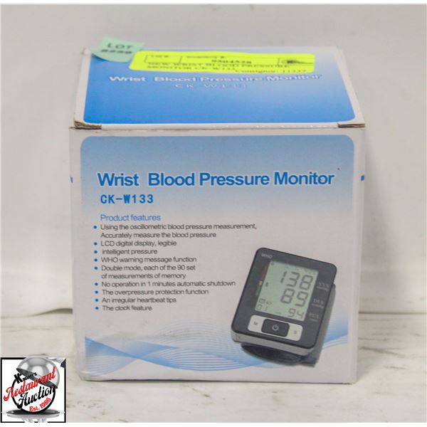 NEW WRIST BLOOD PRESSURE MONITOR CK-W133