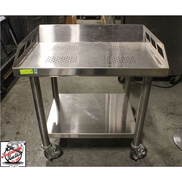 S/S WORK TABLE ON CASTERS N30" X 24" X 30"