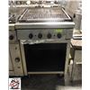 Image 1 : QUEST NATURAL GAS CHARBROILER W/ UNDERSHELF