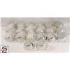 Image 1 : 20 NEW PLASTIC SUGAR POURER LIDS