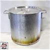 Image 4 : BAILIFF SEIZURE: 4 ALUMINUM POTS - ASSORTED SIZES