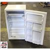 Image 2 : BAILIFF SEIZURE: MASTER CHEF MINI FRIDGE