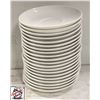 Image 1 : 20 WHITE 6" SAUCERS
