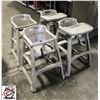 Image 2 : 4 RUBBERMAID HIGH CHAIRS
