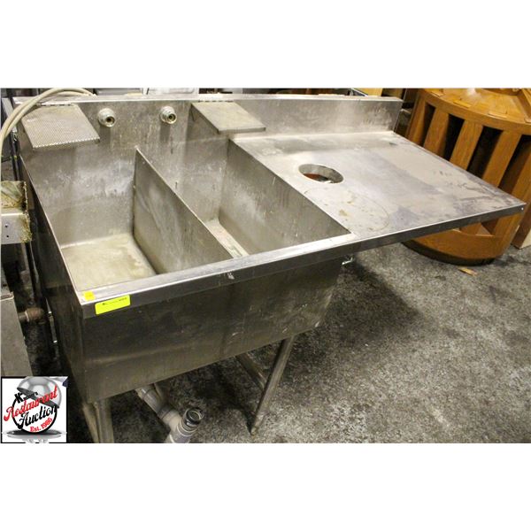 S/S 2-BASIN SINK W/ DISHTABLE