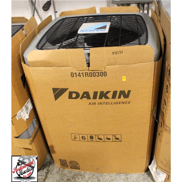 NEW DAIKIN 3.5 TON AIR CONDITIONER CONDENSER COIL