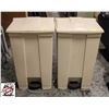 Image 1 : 2 RUBBERMAID OILY WASTECANS W/ OPEN STEP LEVER