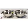 Image 1 : PAIR OF STAINLESS STEEL FOOTED COLANDERS