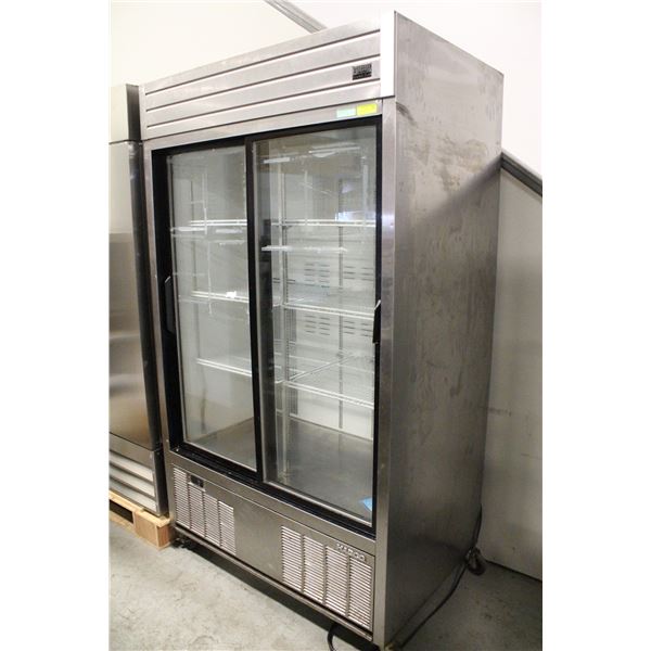 HABCO 2 DOOR GLASS DISPLAY UPRIGHT COOLER