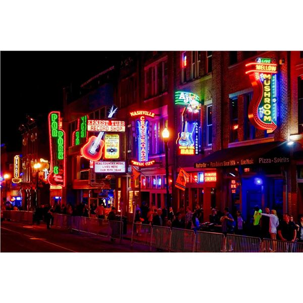 CMA Fest VIP Getaway