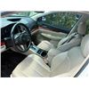 Image 5 : SUBA OUTBACK 2011 T-SMOG