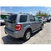 Image 3 : FORD ESCAPE 2008 T-DONATION